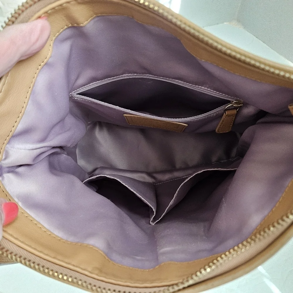 COACH MADISON HIPPIE SHOULDER BAG CAMEL C1381 F20114 - Picture 9 of 10